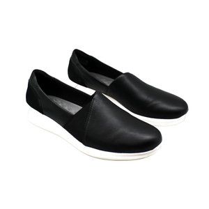 Clarks Kayleigh Step Women's Sneakers - Classic Comfort with a Modern Twist